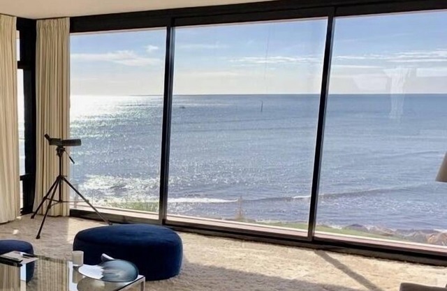 Iconic Beachfront Luxury - Van der Rohe House