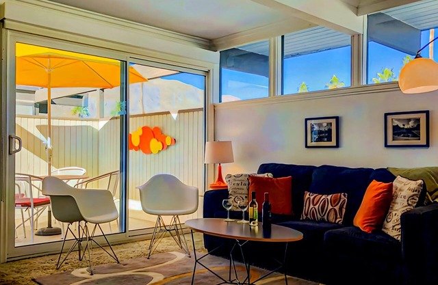 Iconic Condo, Fabulous Pool