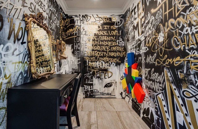 Iconic Luxe Entertainment Villa: Heated Pool Sauna