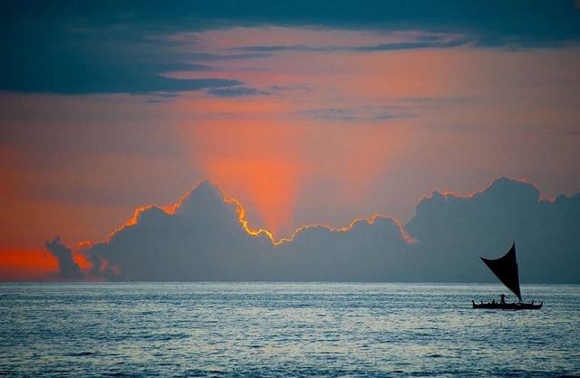 Ideal Location! Beautiful Ocean View; Escape to Paradise.nLast Minute Specials!
