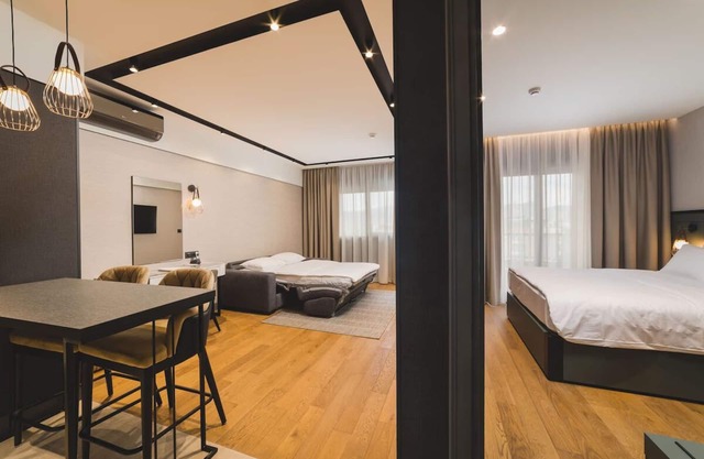 Ideal Podgorica Stay – 2 Modern Units w/Free Parking & Close to Dining Spots!