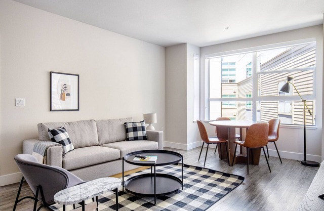 Ideal Redwood City 2BR w/W/D, Pool, BBQ, walk to Caltrain, by Blueground