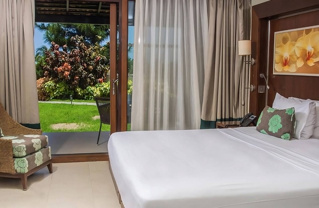 Ideal Romantic Stay with Garden View | Short Drive From the Beach | Adults Only!