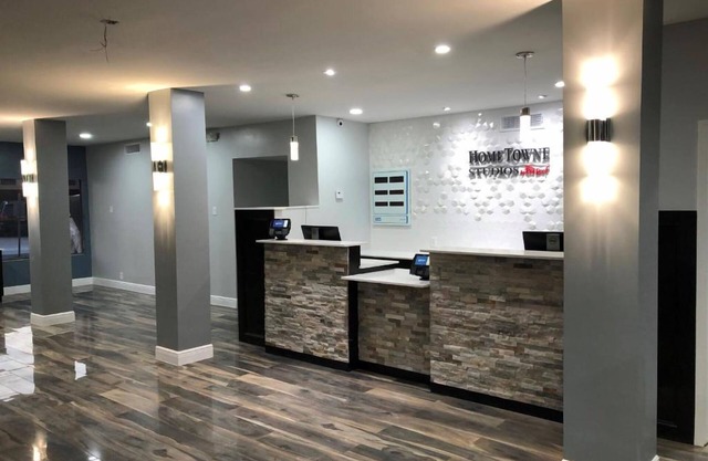 Ideal Room for Families or Groups Near Alamo – Cozy and Affordable Stays