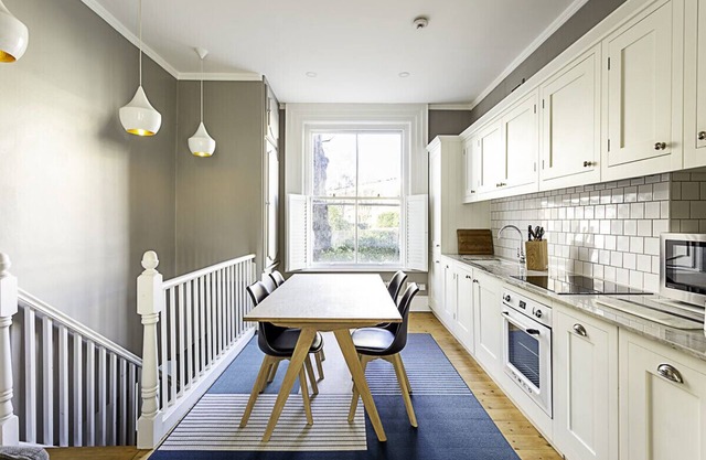 Idyllic Islington Flat