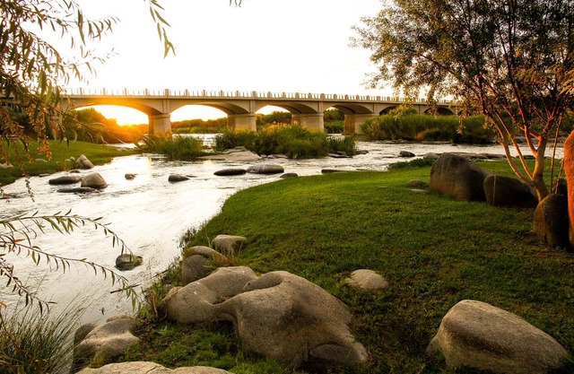 Ikaia River Lodge