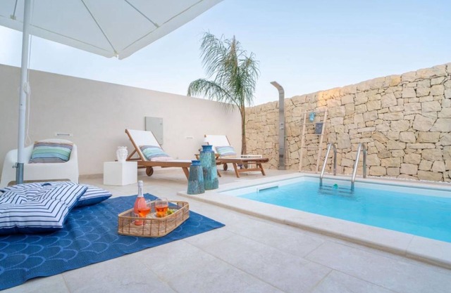 Il Borgo Apartment with swimming pool
