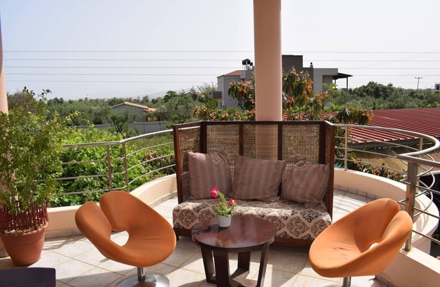 ILIAS VILLA IN CHANIA