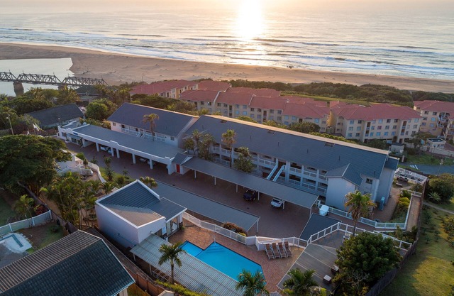 Illovo Beach Club