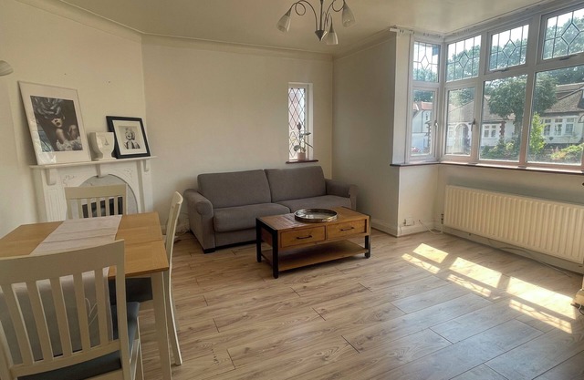 Immaculate 2-Bed House in Potters Bar