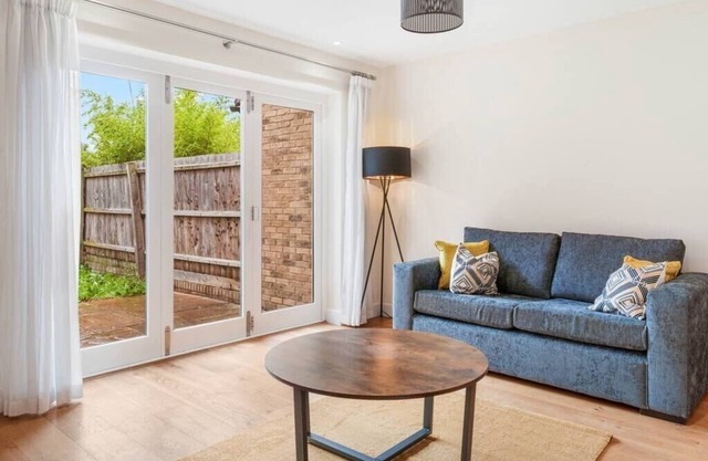 Immaculate 3BD Home Saffron Walden