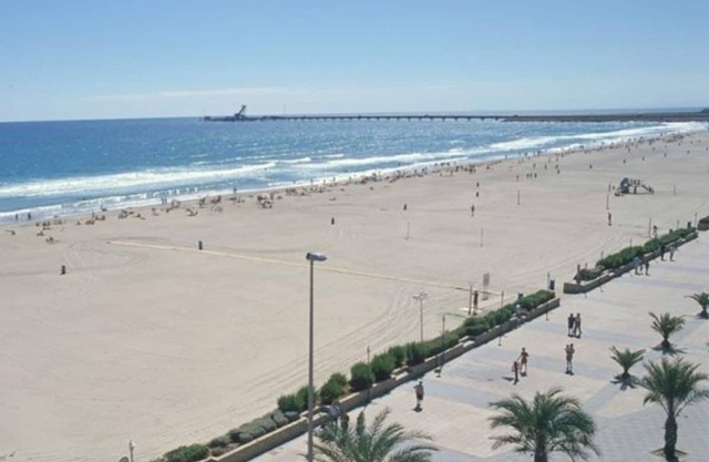 Impeccable 3-Bed Apartment in Puerto de Sagunto