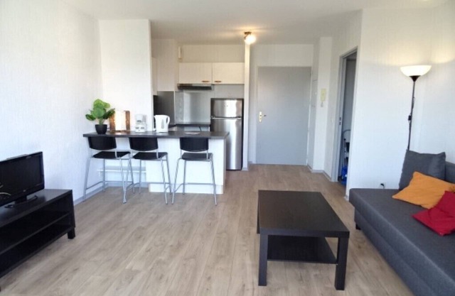 In Bayonne, lovely, quiet, bright T2 apartment