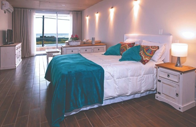 In front of the sea! Studio 53m2 with balcony with grill. Ideal couple with children