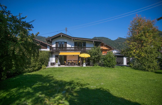 In the heart of Rottach-Egern (quiet location)