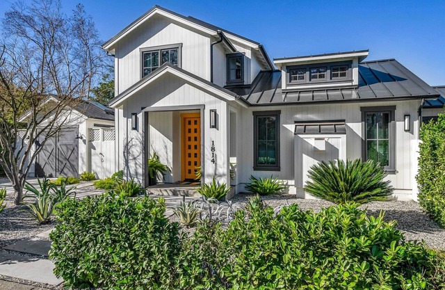 In the Heart of the Napa Valley Wine Country