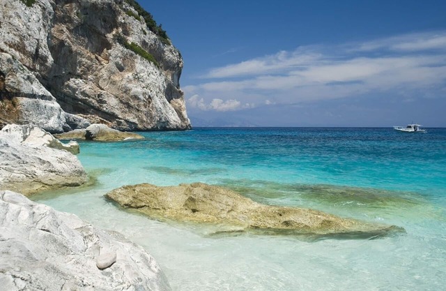 In the paradise of Sardinia,beautiful apartme 400 m from the sea of ​CalaGonone