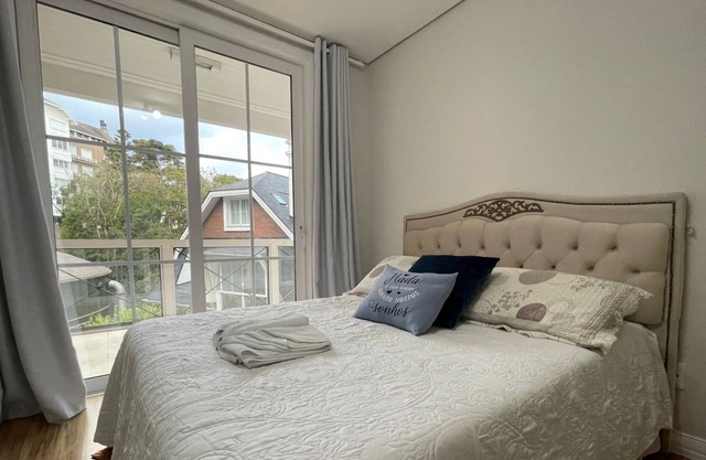 Incrível Apartamento a 500m da Rua Coberta