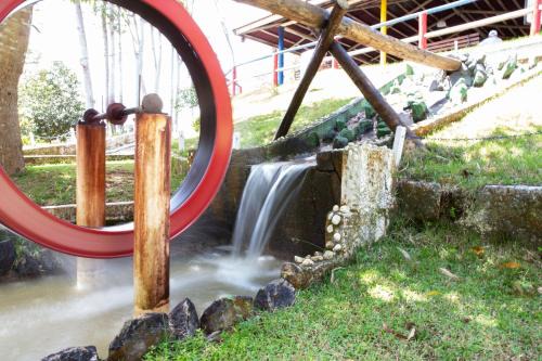 Incrível chalé no Hotel Fazenda China Park - ES