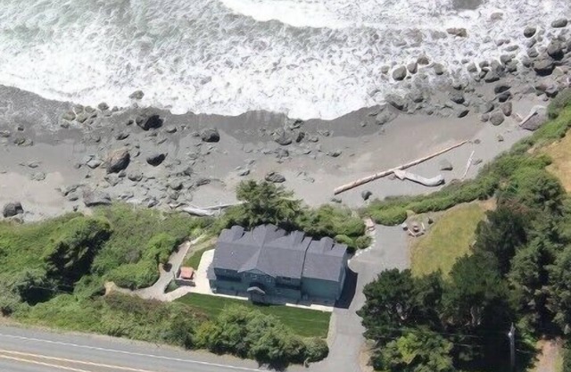 Incredible Ocean Front View and Access (NOT FOR Fishing)