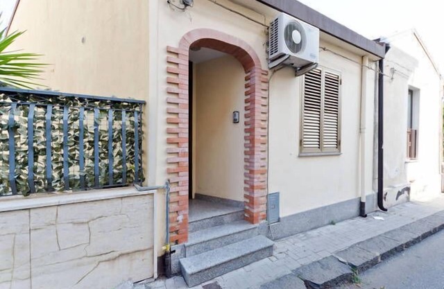 Independent house in the center-Casale Papandrea area 2km from the sea near Taormina-Etna