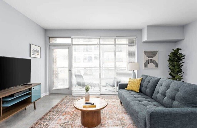 Indy Monument Circle, Dream 1BR in CozySuites