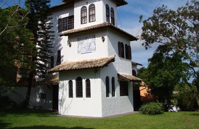 Ingleses and Santinho beaches - both less than 500 meters!