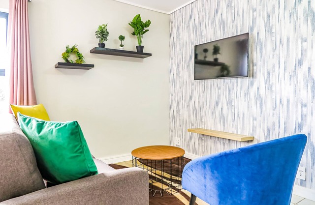 Insaka's Greenlee Luxurious Studio Apartment - Sandton