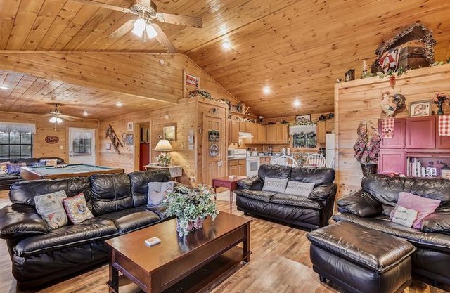 Inspiration Point 1 Bedroom 1 Bathroom Cabin