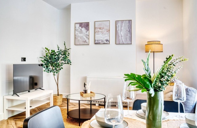 InspoHome Bayview 1-Bed Cardiff Bay