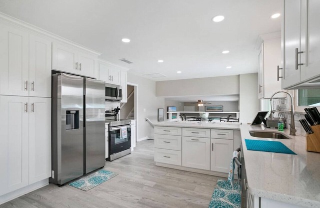 Intracoastal Pool Retreat near Beaches+Mayo Clinic