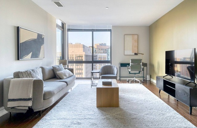 Inviting Bethesda Bainbridge 2BR w/Gym & Rooftop Pool, nr Metro, by Blueground