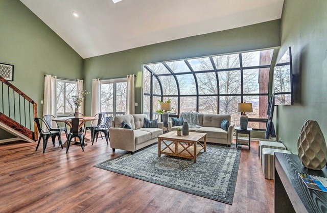 Inviting Vernon Twp Condo w/Private Balcony!