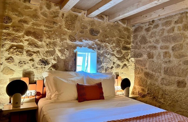 is a cosy one-bedroom accommodation unit with 21 m2