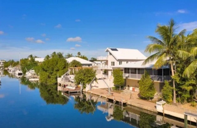 Islamorada Key Waterfront House w/Private Boat Dock