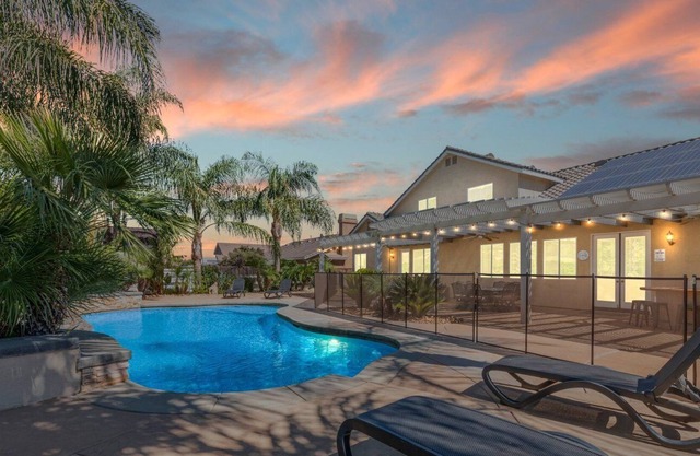 It's Wine O'Clock Somewhere