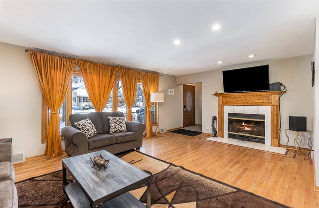 Itasca Rental