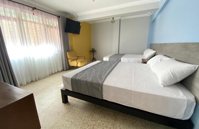 Izza Hotel