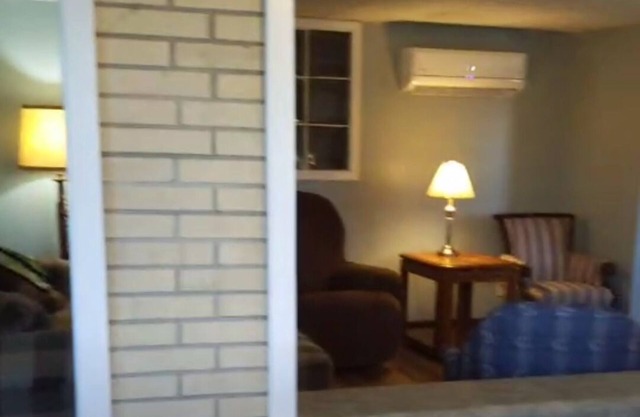 Jack's Joints Apt C River View ~ steps from Village festivities and eateries!
