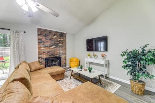 Jacksonville Home By Camp Lejeune, Beaches and More!