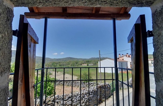 Jacuzzi Para Dos, Pueblo de Montaña, Vistas