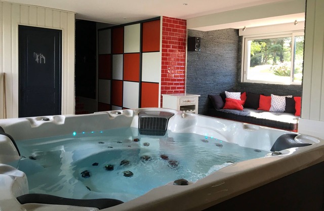 Jacuzzi Sauna Piscine Privatisés en Normandie