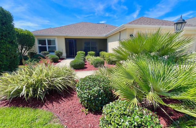 Jan 1-25, 2026 is available! Central location, new gas golf cart & furnishings!