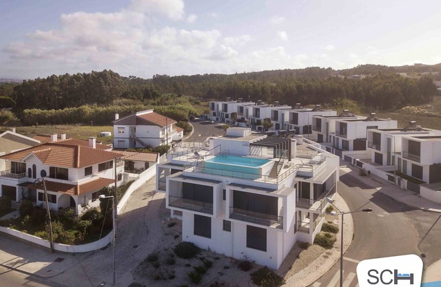 Janelas de Salir - T3 Holiday Apartment By SCH031