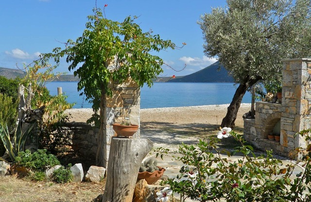 JASMINE - Flower Houses in Alonissos island