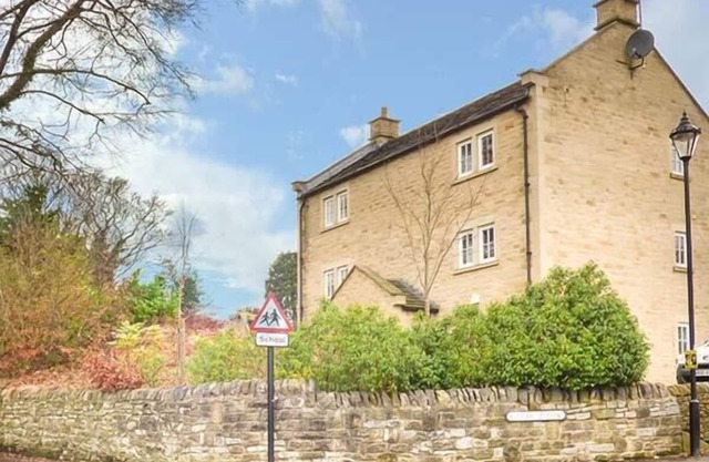 JAY'S NEST, family friendly in Eyam