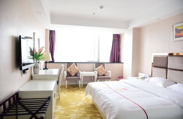 Jiaxing ShiMao Inn
