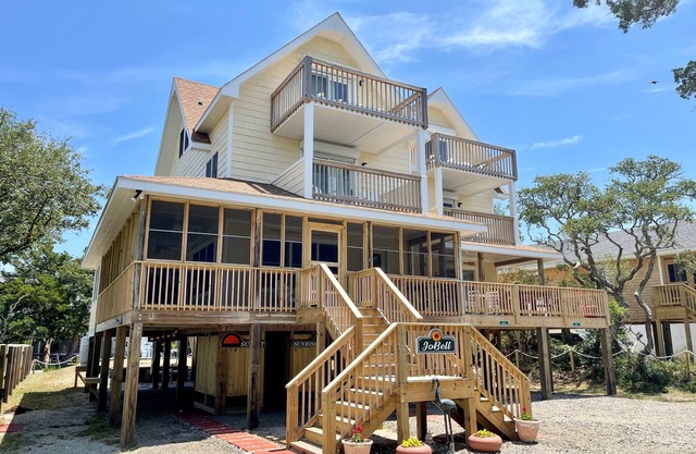 JoBell: Spacious Newly Renovated Home