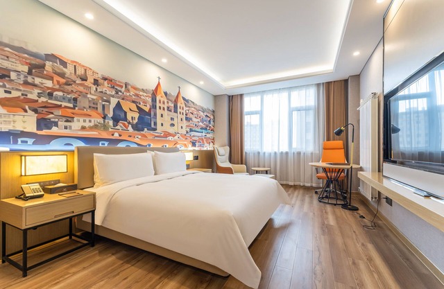 JOY FALL HOTEL