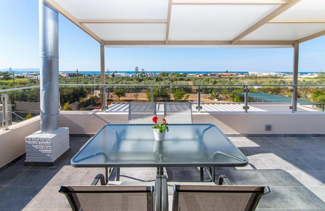 Joy Superior Apartment Sea View